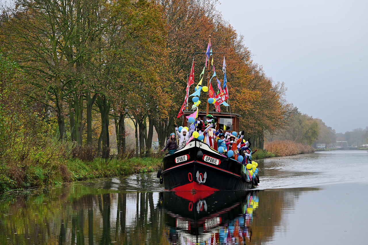 Intocht Sinterklaas Aarle-Rixtel, foto 1