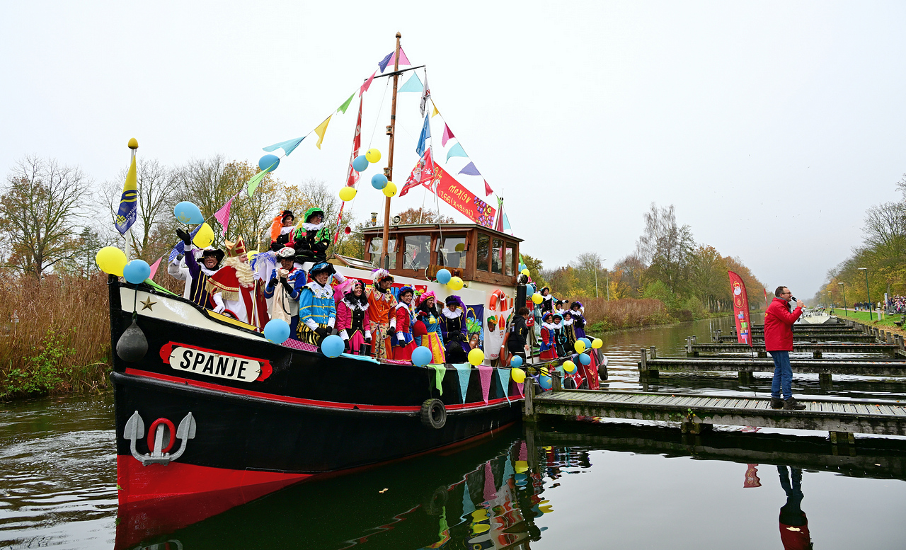 Intocht Sinterklaas Aarle-Rixtel, foto 4
