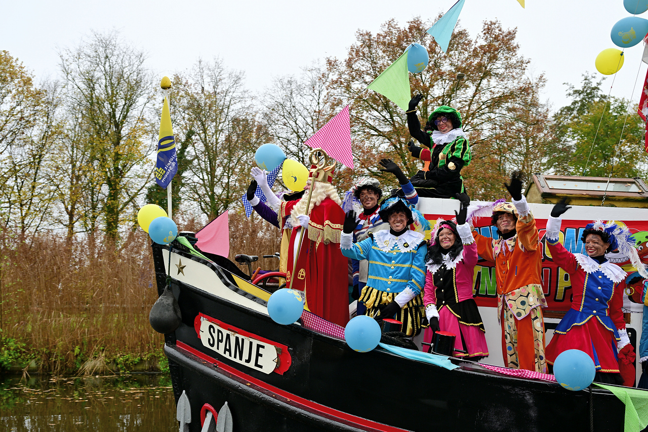 Intocht Sinterklaas Aarle-Rixtel, foto 16