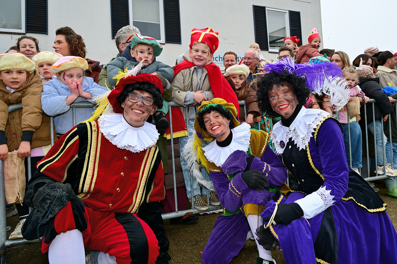Intocht Sinterklaas Aarle-Rixtel, foto 59