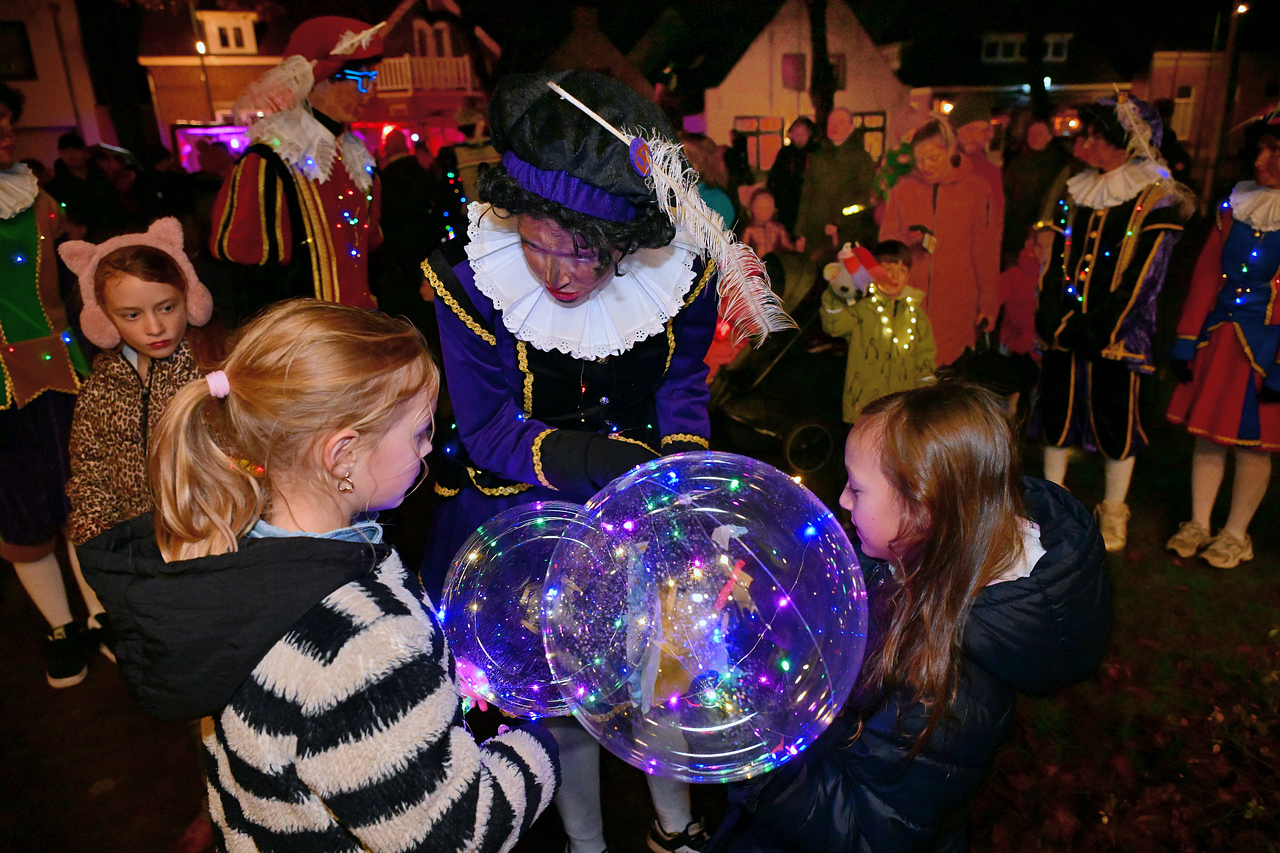 Uittocht Sinterklaas Aarle-Rixtel, foto 4